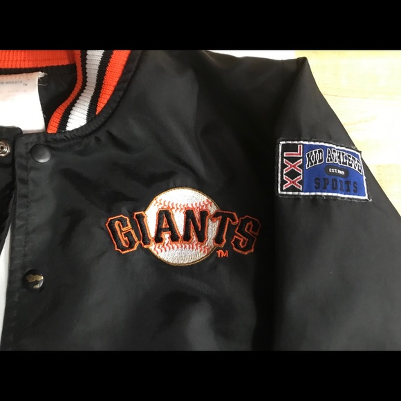 Throwback - Picture 3 of 5